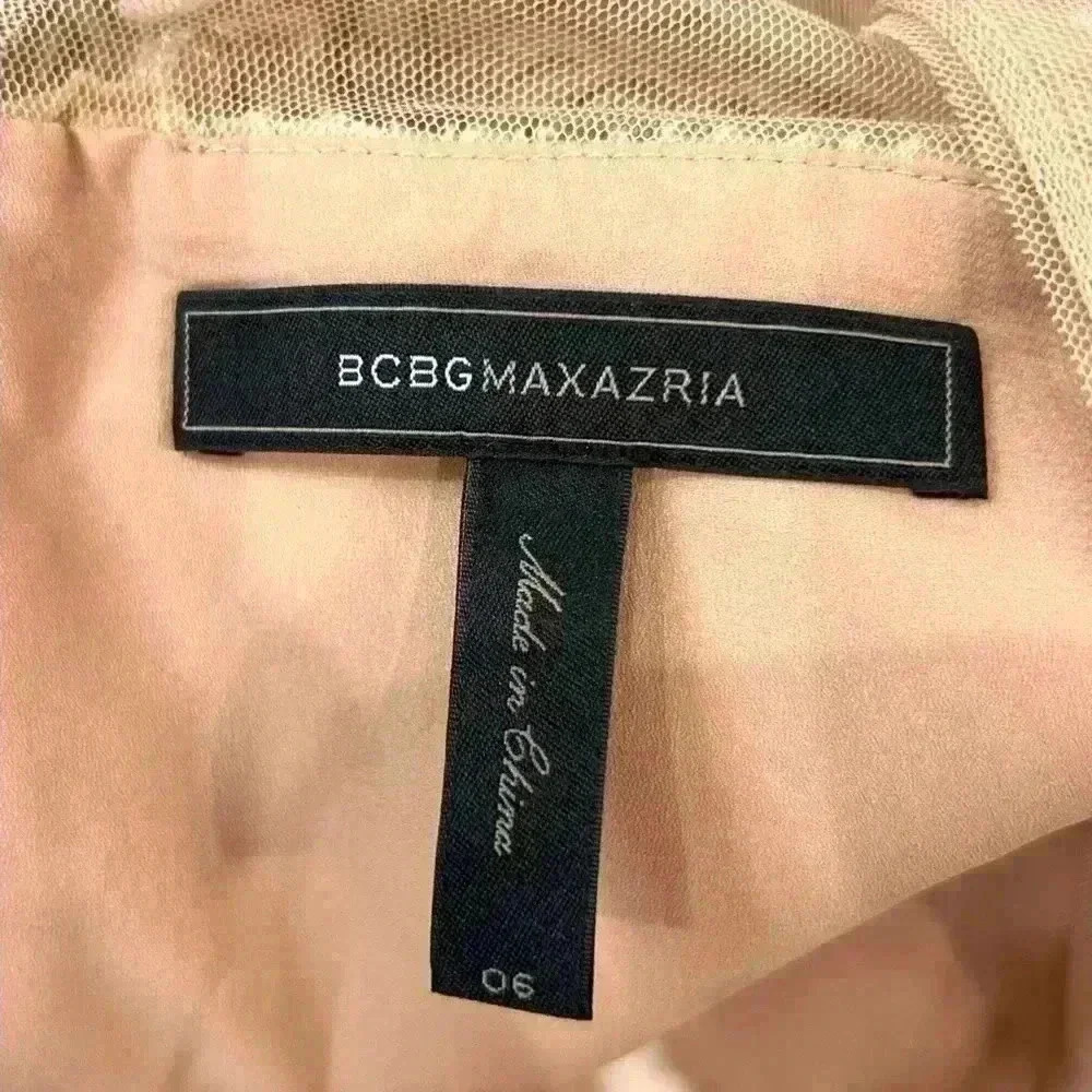 Women’s bcbgMaxAzria tan lace sleeveless cocktail floral dress size 6 - Picture 4 of 5